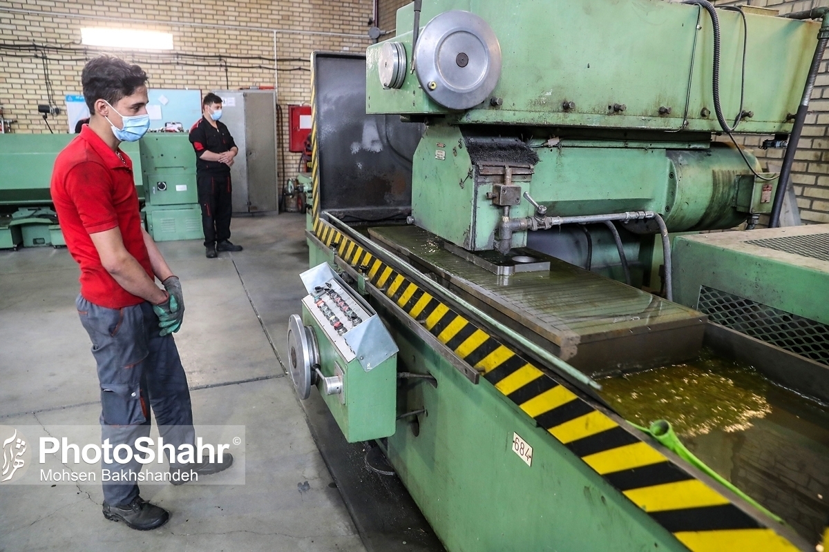 سقوط &laquo;شامخ&raquo; به کمترین سطح هفت&zwnj;ماهه | زنگ خطر رکود عمیق&zwnj;تر در اقتصاد و صنعت