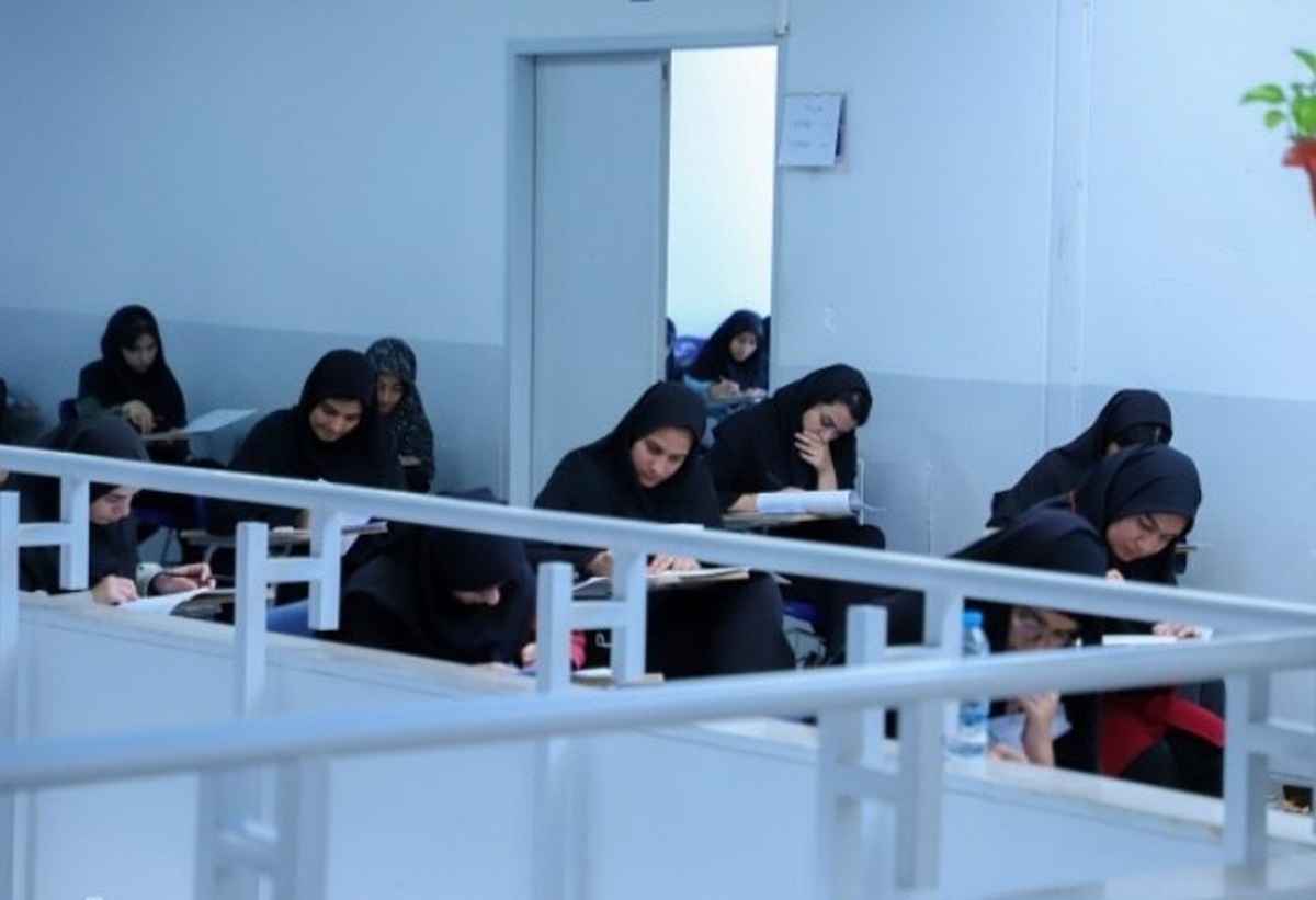 رقابت بیش از ۱۷۲ هزار داوطلب در آزمون دکتری آغاز شد (۲۴ بهمن ۱۴۰۴)