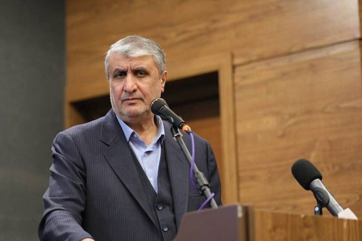اسلامی: دشمن به دنبال&nbsp;سیاست &laquo;فشار از بیرون و شکستن از درون&raquo; علیه ایران&nbsp;است