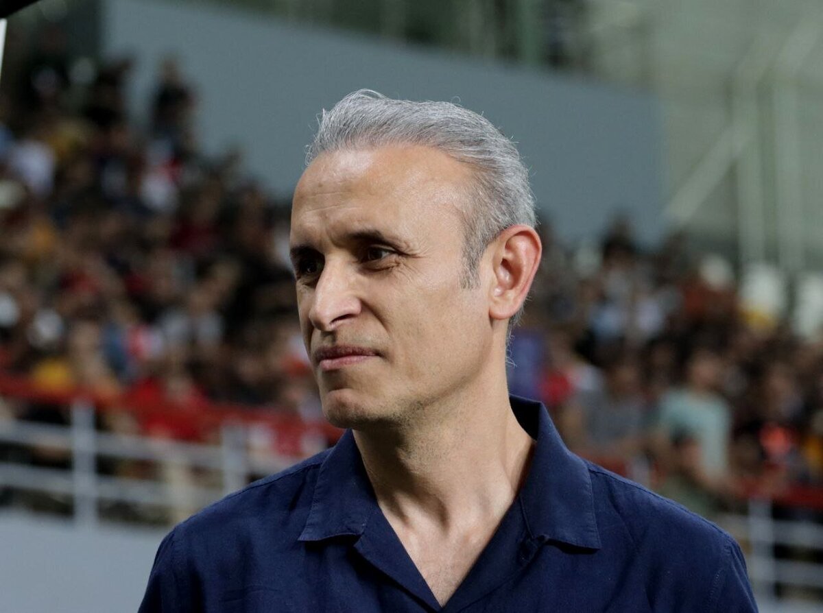 گل&zwnj;محمدی در دوراهی تراکتور - پرسپولیس