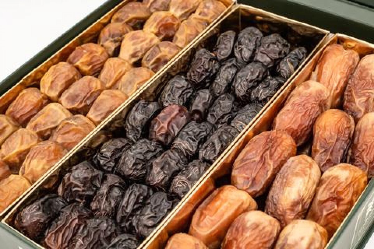 قیمت امروز میوه و تره‌بار در مشهد (۲۷ بهمن ۱۴۰۴) | خرما در آستانه ماه رمضان کیلویی چند؟