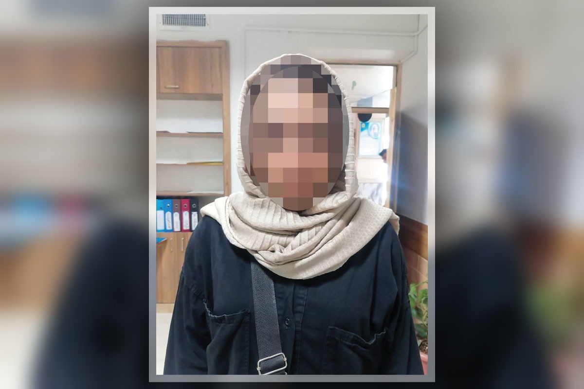 دستگیری دختری ۱۳ ساله به اتهام سرقت تلفن همراه در متروی مشهد | متهم نوجوان گیر شاکی افتاد!