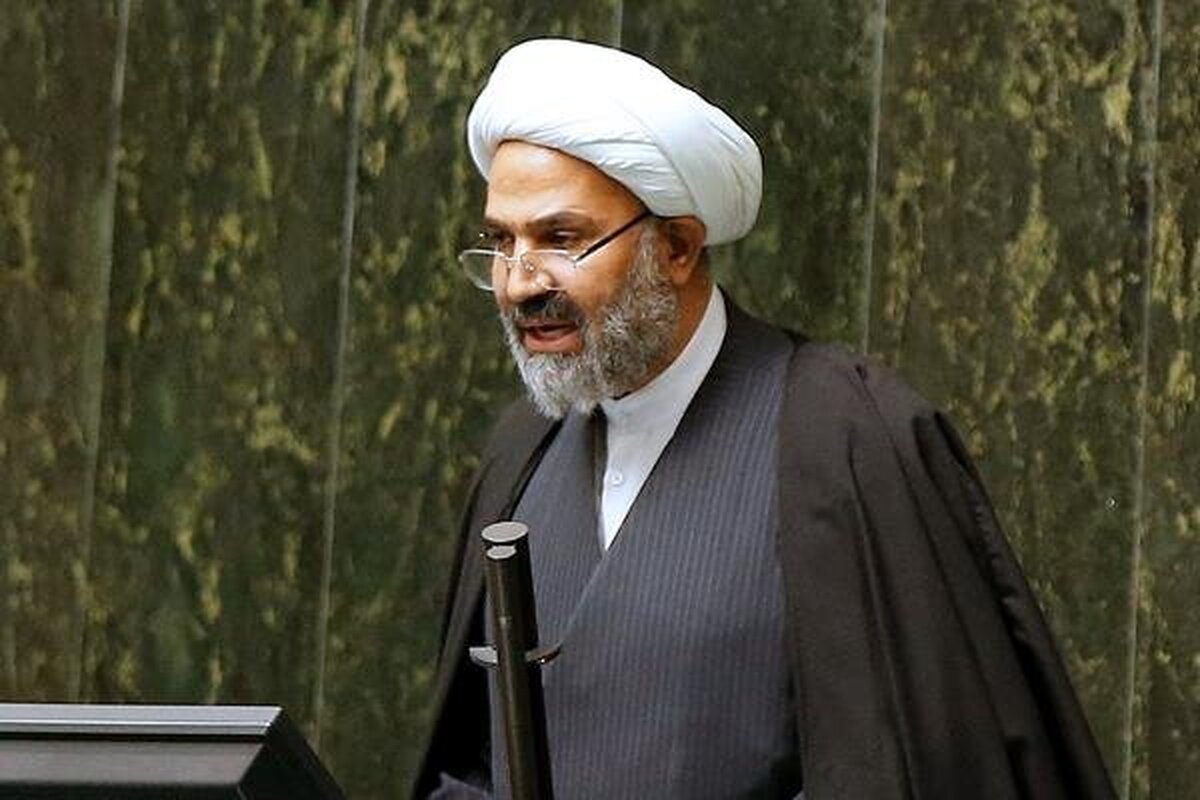 پژمان&zwnj;فر: مالیات آستان قدس رضوی برای خدمت به ۳۵ میلیون زائر هزینه می&zwnj;شود | درخواست عذرخواهی از اظهارات اشتباه درباره زائران