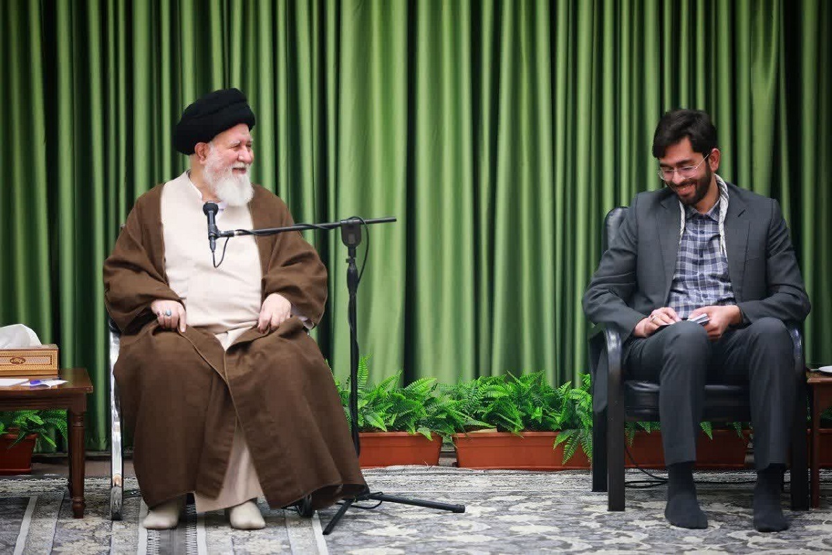 آیت&zwnj;الله علم&zwnj;الهدی: کانون فعالیت بسیج دانشجویی باید دانشگاه باشد | ضرورت داشتن مطالعه برای شناخت صحیح مسائل روز
