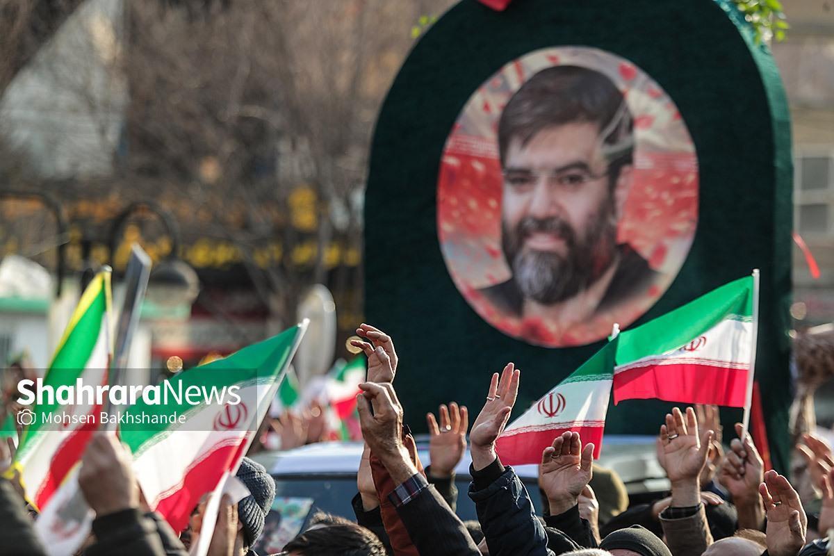 مراسم تشییع پیکر جانباز مدافع حرم و شهید امنیت &laquo;مهدی ظریف&raquo; در مشهد + فیلم
