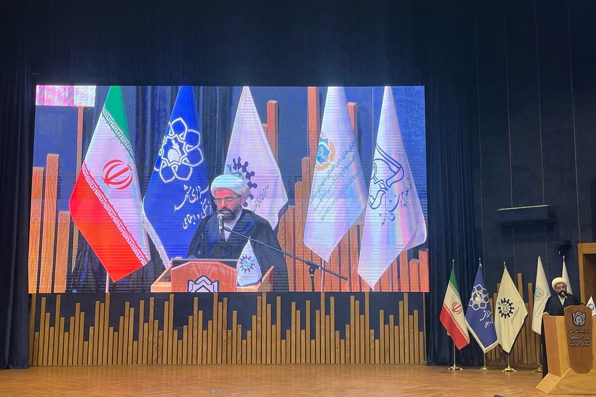 منصوریان: ثمره پروژه‌های زودبازده، ازبین‌رفتن محرومیت و خارج‌شدن یک محله از محلات هدف بازآفرینی است