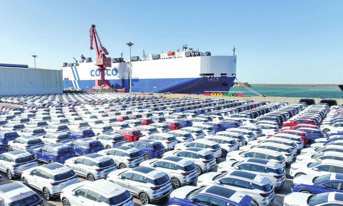 مهلت ثبت‌نام خودرو‌های وارداتی تمدید شد
