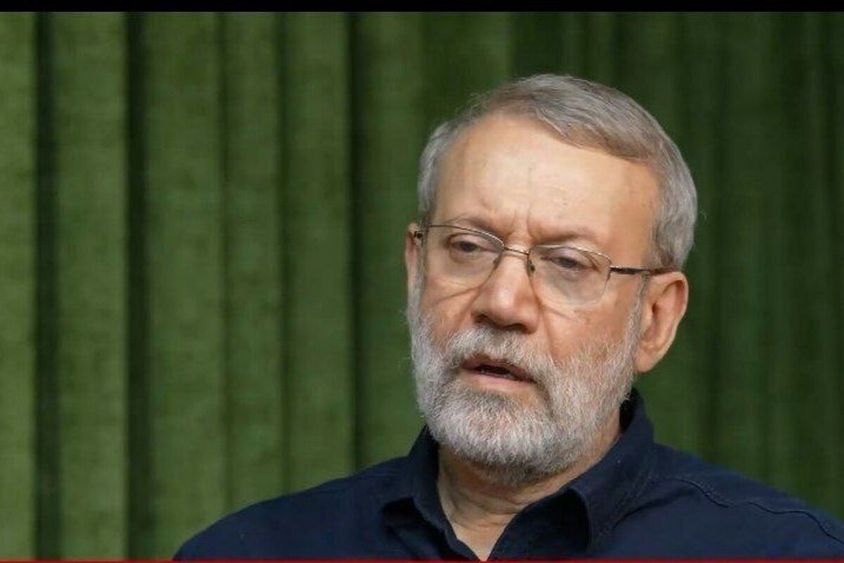 علی لاریجانی: ایران برای یک جنگ طولانی‌مدت آماده است، برخلاف آمادگی آمریکا