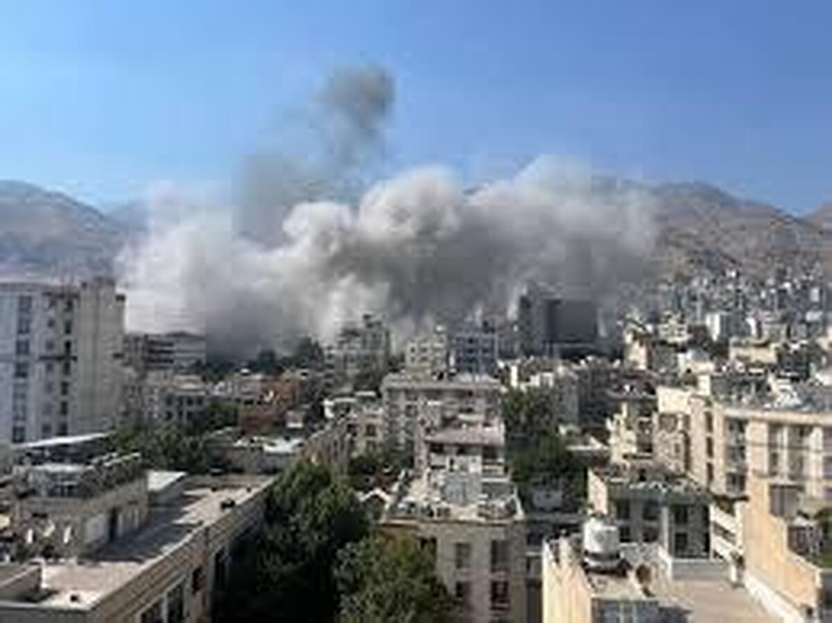 شهادت ۸۶۷ هموطن و آسیب جدی به ۱۱ مرکز درمانی | دانش‌آموزان مینابی ۳۰ درصد از شهدا را تشکیل می‌دهند (۱۳ اسفند ۱۴۰۴)