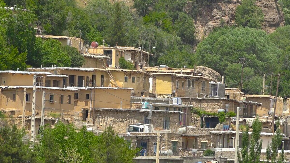 تکذیب تخلیه روستا&zwnj;های لرستان (۱۵ اسفند ۱۴۰۴)