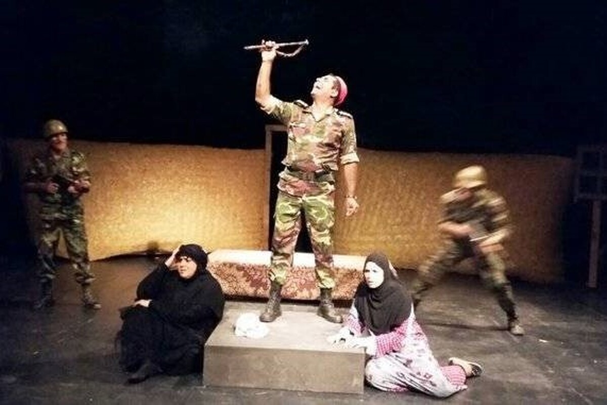 تئاتری&zwnj;ها برای ساخت نمایش در دوران جنگ به میدان بیایند