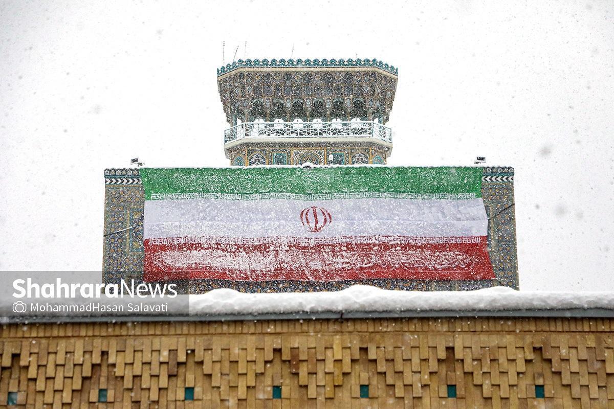 ویدیو | توی هوای برفی حرم امام رضا (ع) قدم بزن