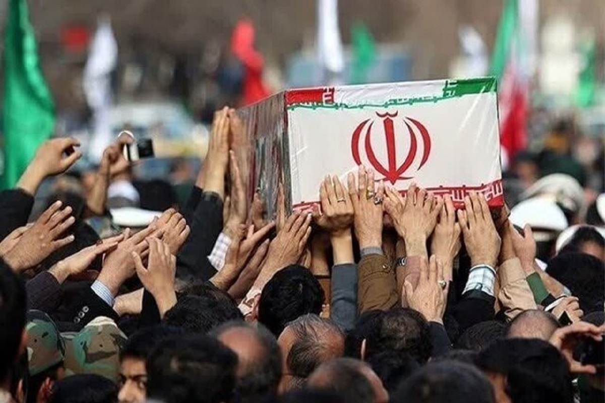 پیکر مطهر شهید خلبان سرهنگ مهدی فیروزمند امروز تشییع شد (۲ اسفند ۱۴۰۴)