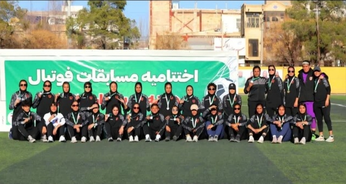 تیم فوتبال بانوان مس رفسنجان به لیگ دسته یک صعود کرد