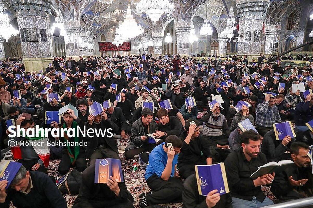 ویدئو | لحظاتی از مراسم قرآن به&zwnj;سر گرفتن در دومین شب قدر ۱۴۰۴ در حرم مطهر رضوی