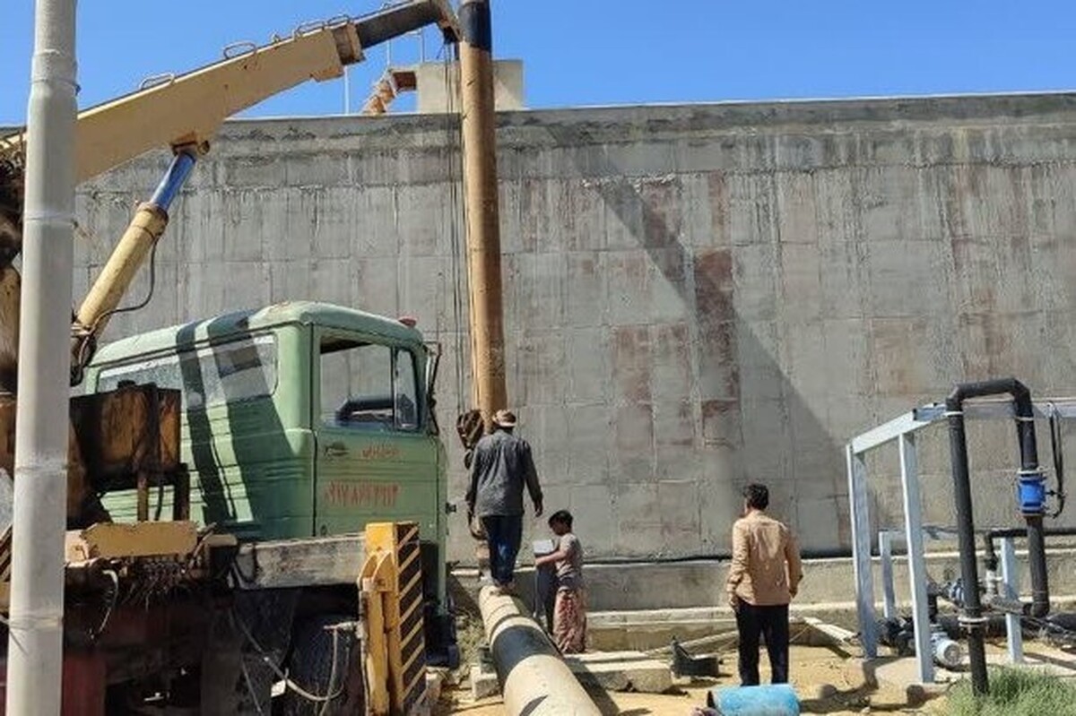 تأمین آب اضطراری ۳۰ روستا و ۲ شهر قشم پس از حمله آمریکایی - صهیونی به تأسیسات آب&zwnj;شیرین&zwnj;کن (۲۱ اسفند ۱۴۰۴)