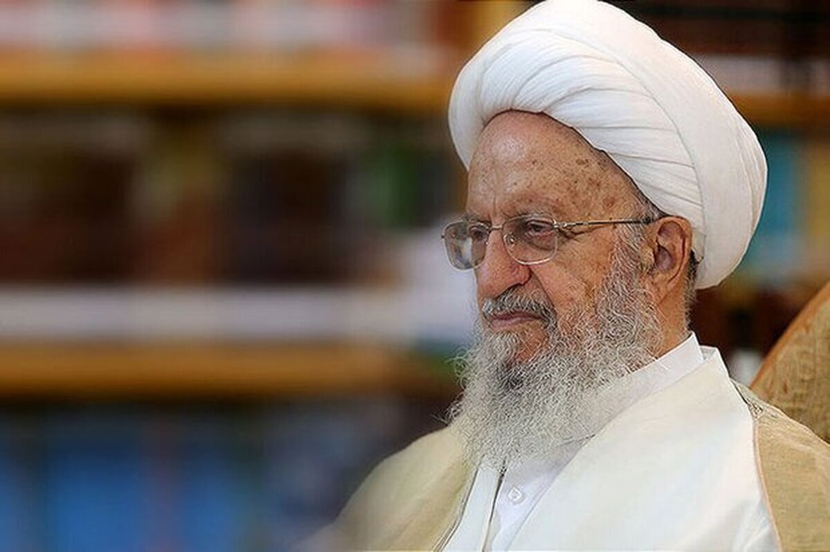 دعوت آیت&zwnj;الله مکارم شیرازی برای حضور مردم در راهپیمایی روز قدس | حضور مردم دشمن را به عقب&zwnj;نشینی وادار می&zwnj;کند