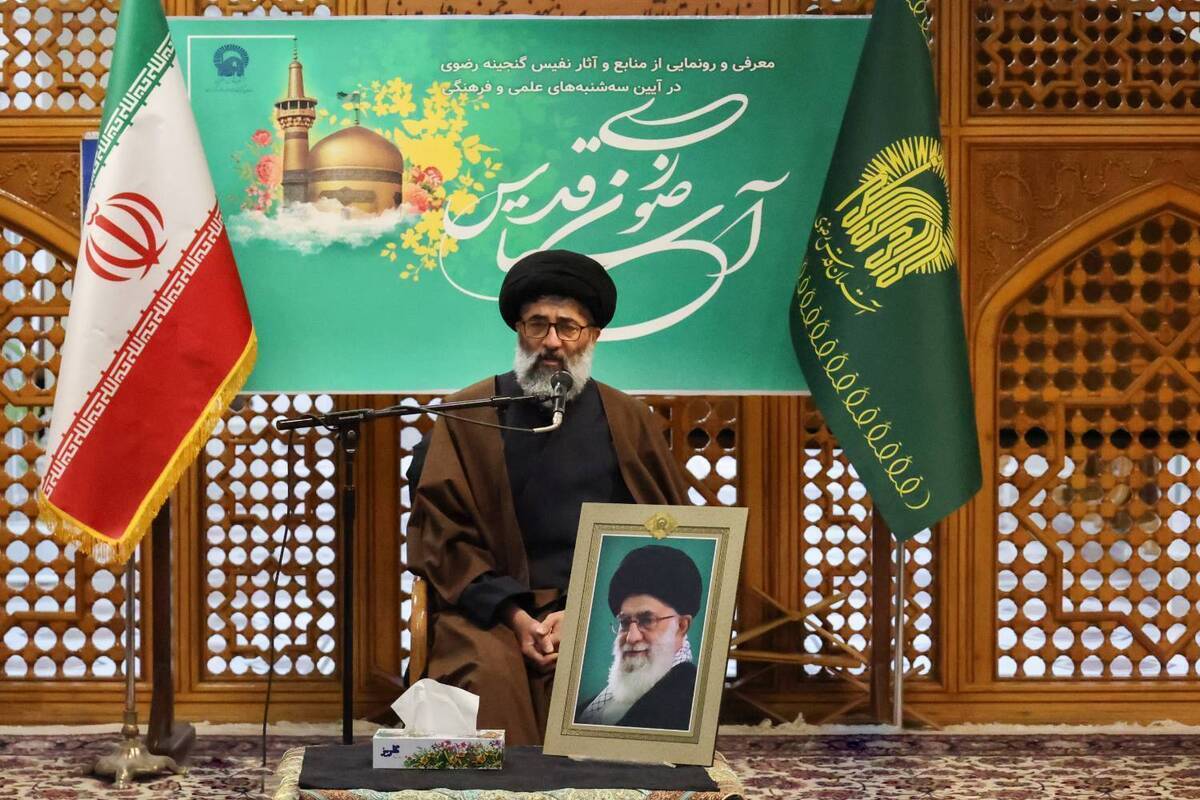 لزوم مستندسازی و انجام فعالیت&zwnj;های علمی در راستای اندیشه&zwnj;های رهبر شهید