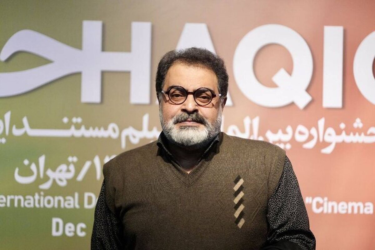 علی رویین&zwnj;تن: ترامپ تاریخ آمریکا را با تمدن ایران مقایسه کند