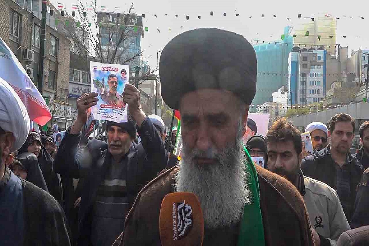 نماینده ولی‌فقیه در وزارت دفاع: دشمن باید منتظر شگفتانه‌های دیگری از نیرو‌های مسلح ما باشد