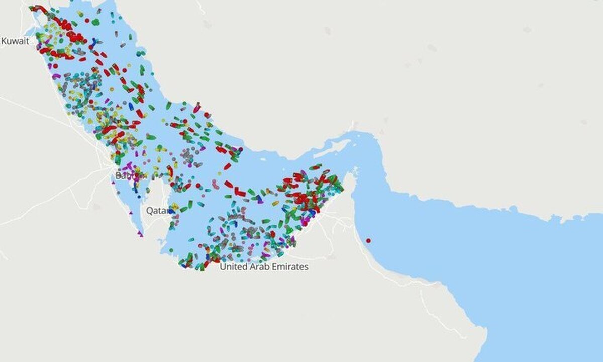 ایران با صادرات نفت از تنگه هرمز، آمریکا را تحقیر کرد