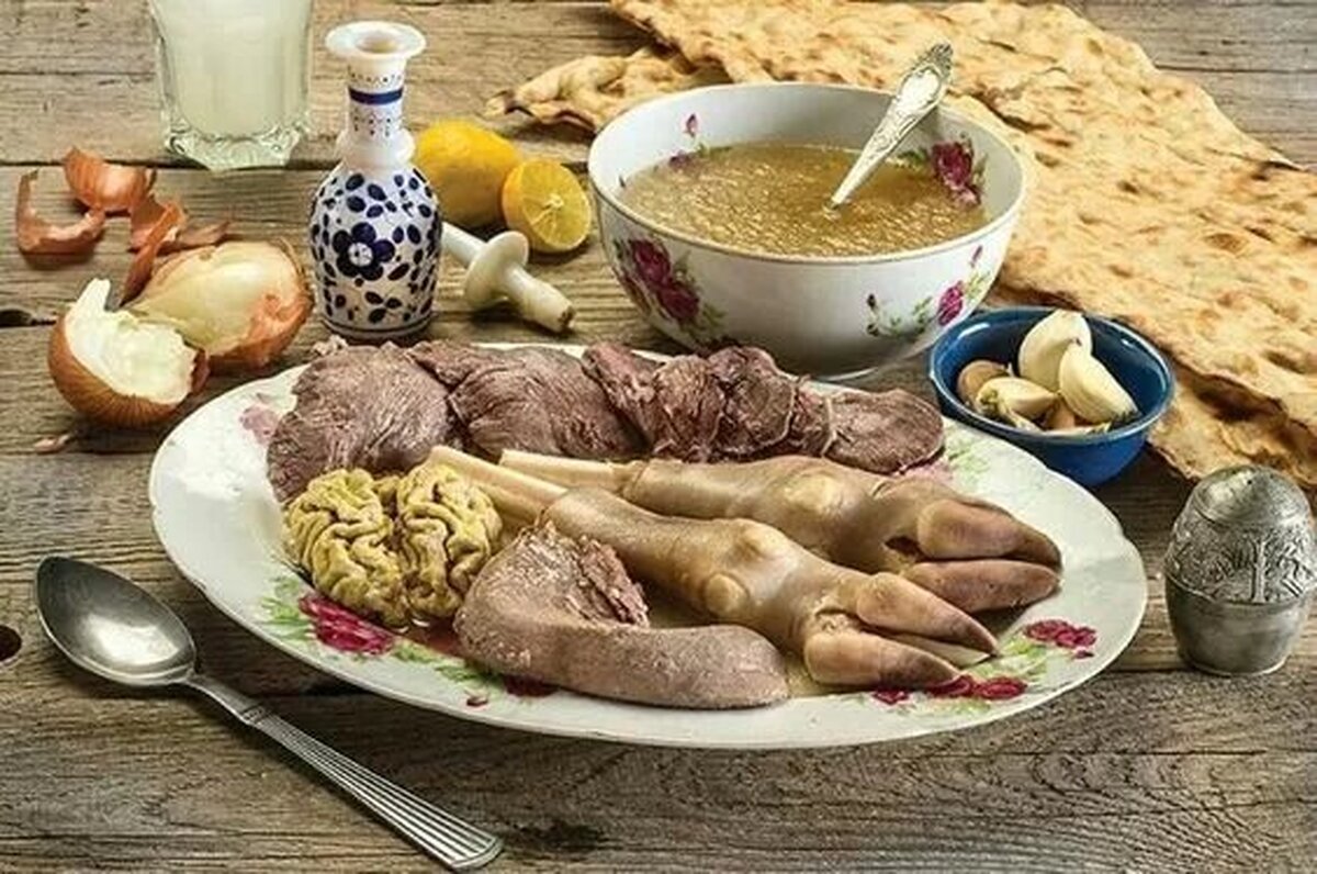 آیا می‌توانیم در وعده افطار کله‌پاچه بخوریم؟