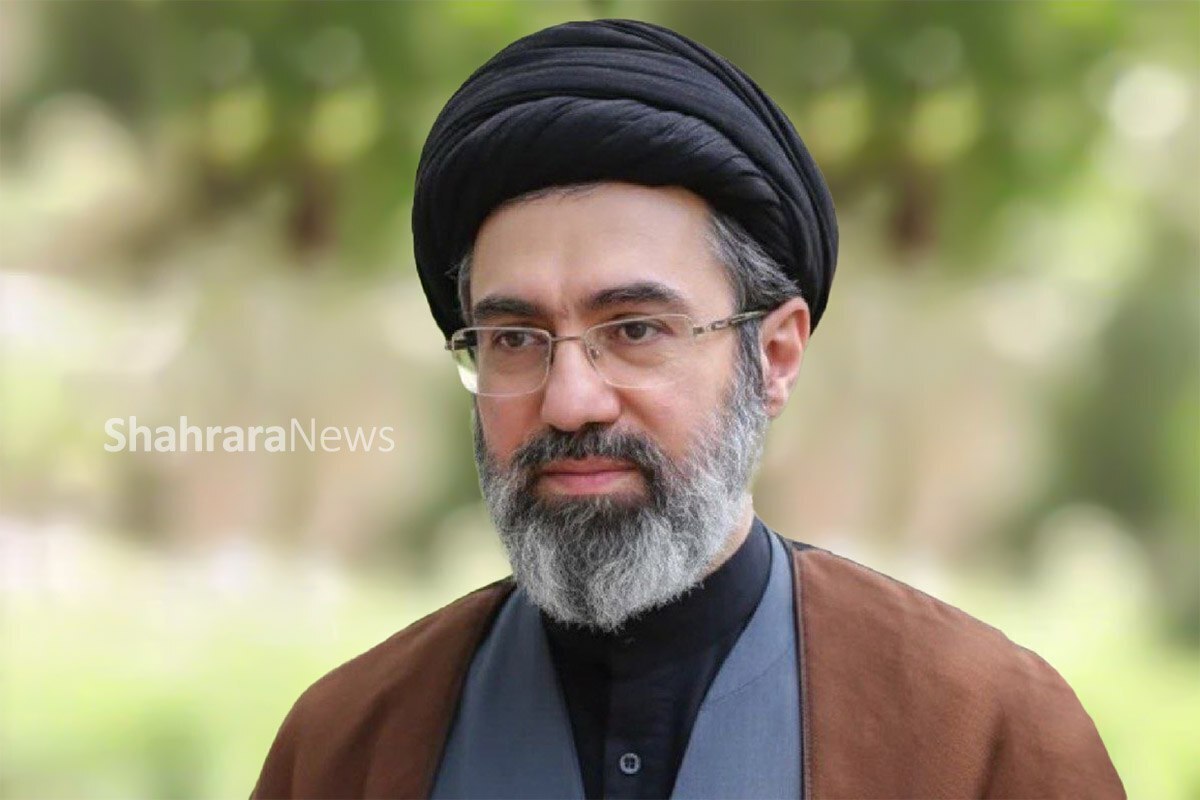دستور رهبر معظم انقلاب اسلامی به ادامه خدمت منصوبان رهبر شهید بر اساس احکام و تدابیر سابق