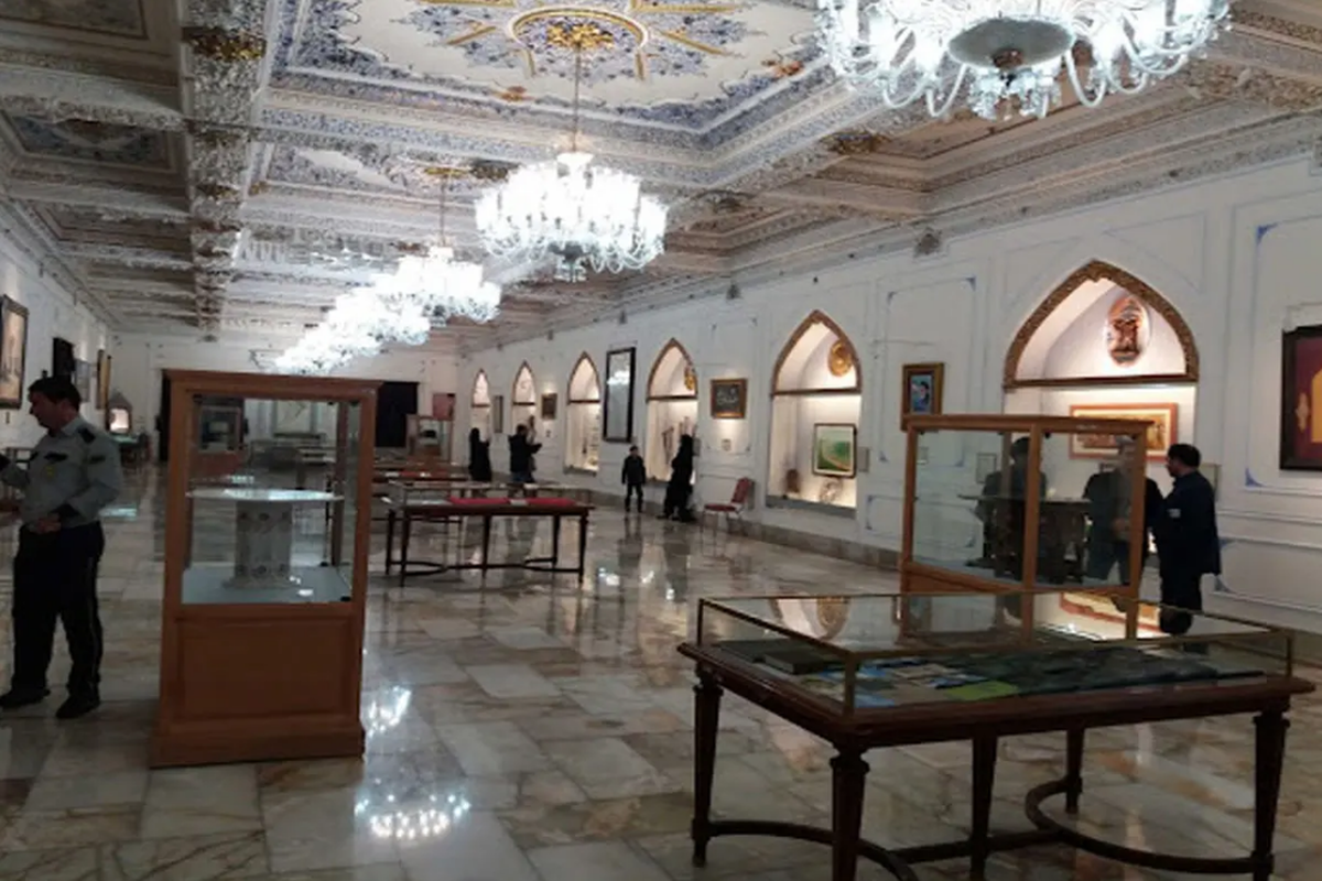 هدایای مقام معظم رهبری در موزه آستان قدس رضوی