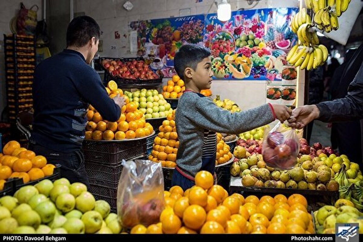 قیمت امروز میوه و تره&zwnj;بار در مشهد (۹ اسفند ۱۴۰۴) | بررسی تغییرات قیمت میوه