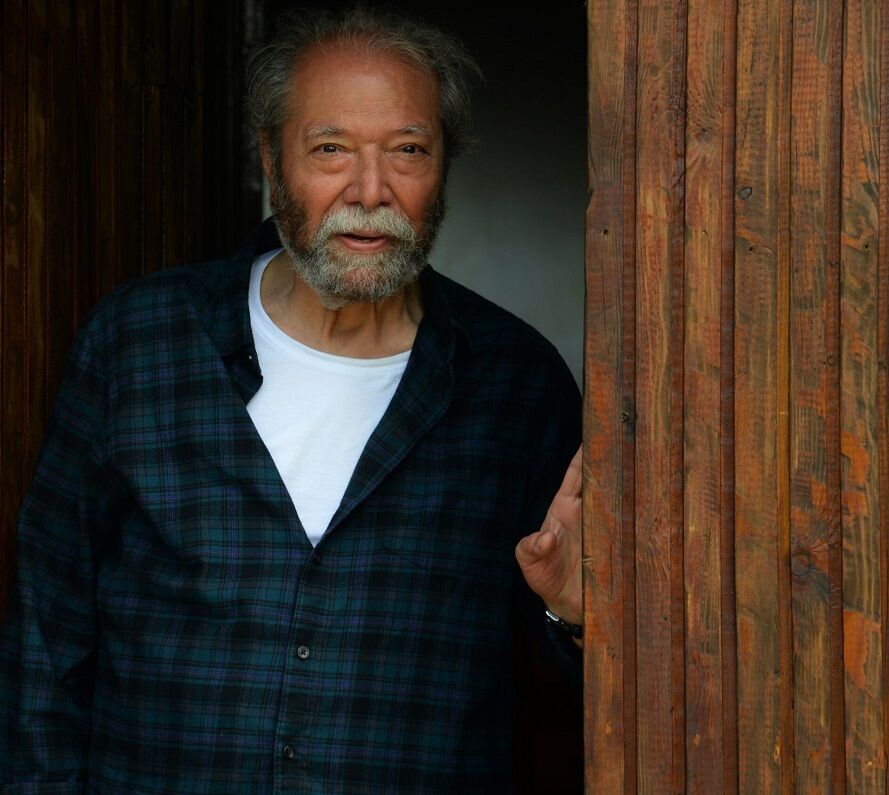 کارگردان فیلم هفت بهارنارنج: بسیاری از سکانسها به زندگی واقعی علی نصیریان نزدیک است کارگردان فیلم هفت بهارنارنج: بسیاری از سکانسها به زندگی واقعی علی نصیریان نزدیک است