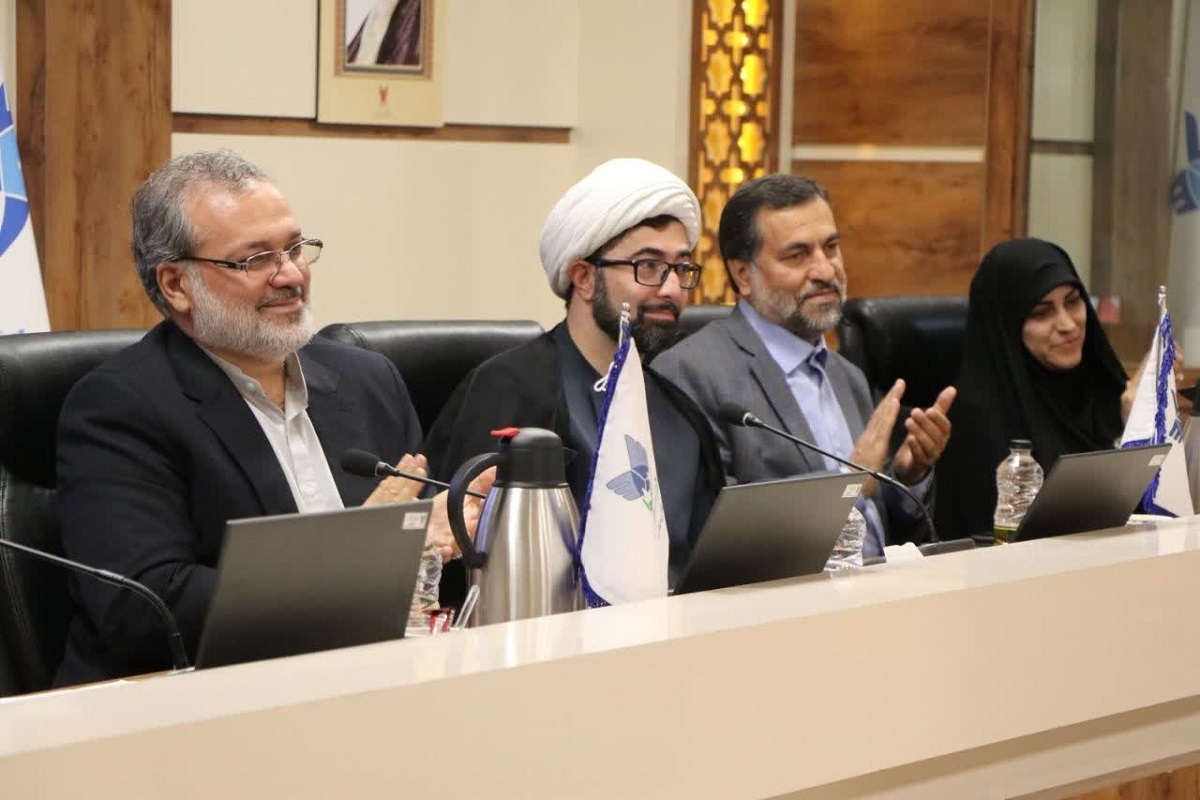 اولین رویداد «دختران نقش‌آفرین» دانشگاه‌های آزاد واحد خراسان رضوی در مشهد برگزار شد