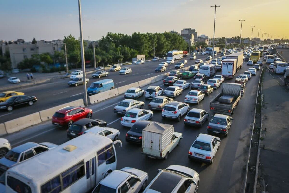 علت انسداد آزادراه تهران-کرج به مدت ۸ شب از چهارشنبه (۱۷ اردیبهشت ۱۴۰۴) چیست؟