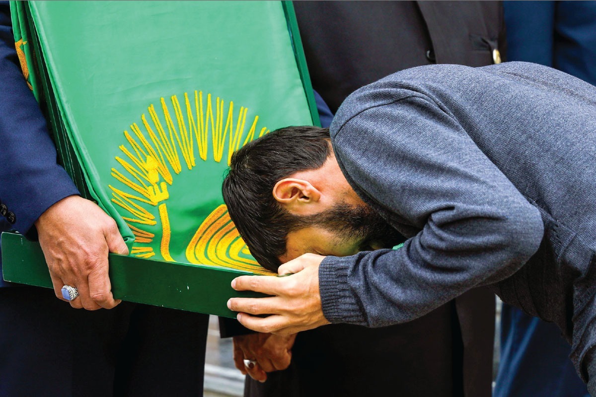 در دهه کرامت و  ولایت، کمک‌های خیران و  ستاد دیه خراسان رضوی، زندانیان جرائم غیرعمد را  از  زندان آزاد خواهد کرد.