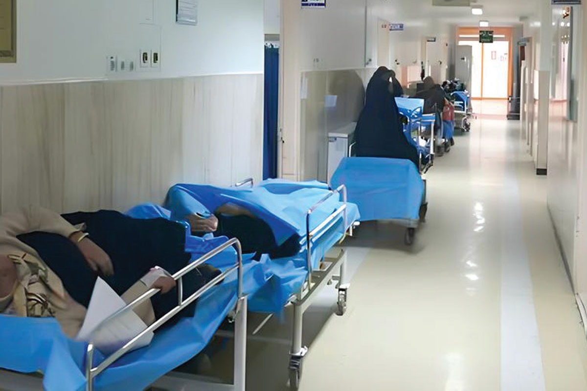 با وجود ورود میلیونی زائر، سرانه پایین از میانگین ملی تخت بیمارستانی در مشهد گلایه‌های زیادی را از سوی زائران و مجاوران به همراه داشته است