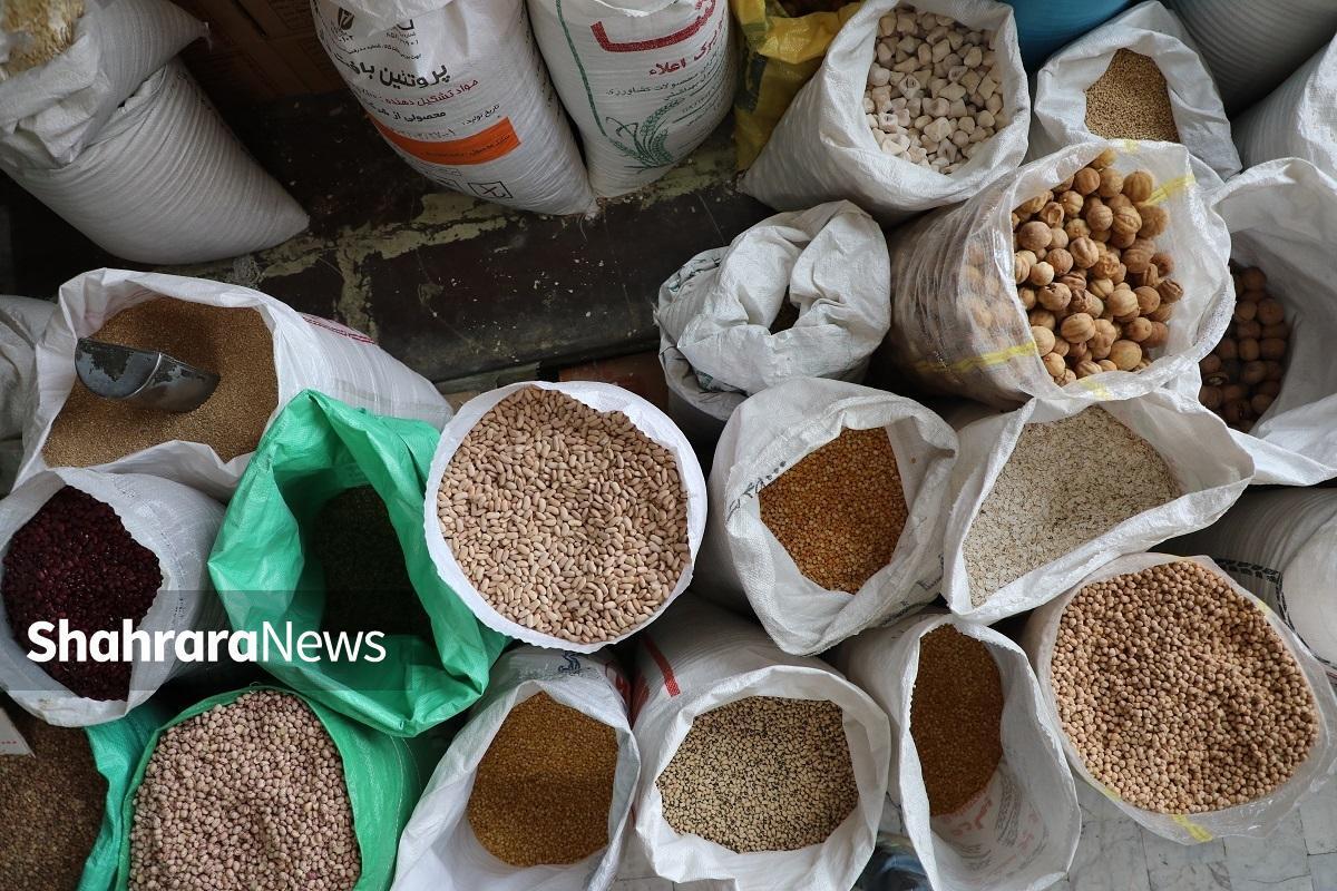 رضا پاشابیگی داریانی، رئیس اتحادیه خواربارفروشان گفت: اگر دولت جلوی صادرات بی‌رویه حبوبات را می‌گرفت، قیمت حبوبات اینطور نجومی نمی‌شد.