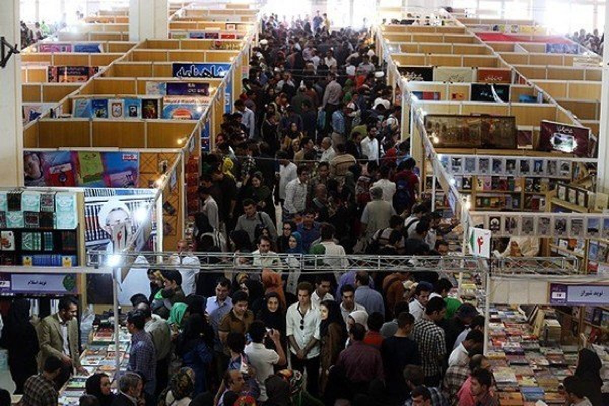 بازدید وزیر فرهنگ از بخش بین‌الملل سی‌وششمین نمایشگاه کتاب تهران + فیلم
