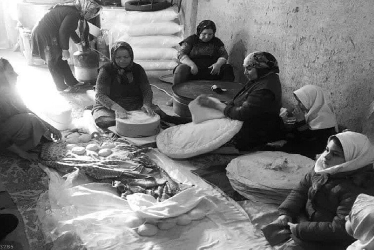 کتاب «نان سال‌های جنگ»، روایت پخت و ارسال نان توسط زنان به رزمندگان دفاع مقدس است و در قالب چند داستان به نقش بانوان در پشت جبهه‌ها و اقدامات جهادی آن‌ها در دوران دفاع مقدس پرداخته است.
