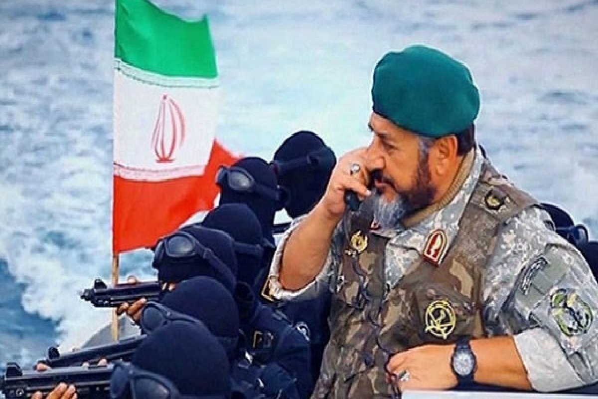 دست‌نوشته رهبر معظم انقلاب بر تصویر سردار شهید ناظری