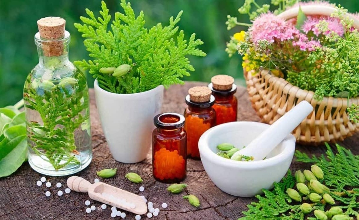 دارو‌های تقلبی و ادعا‌های دروغین درمان با دارو‌های گیاهی