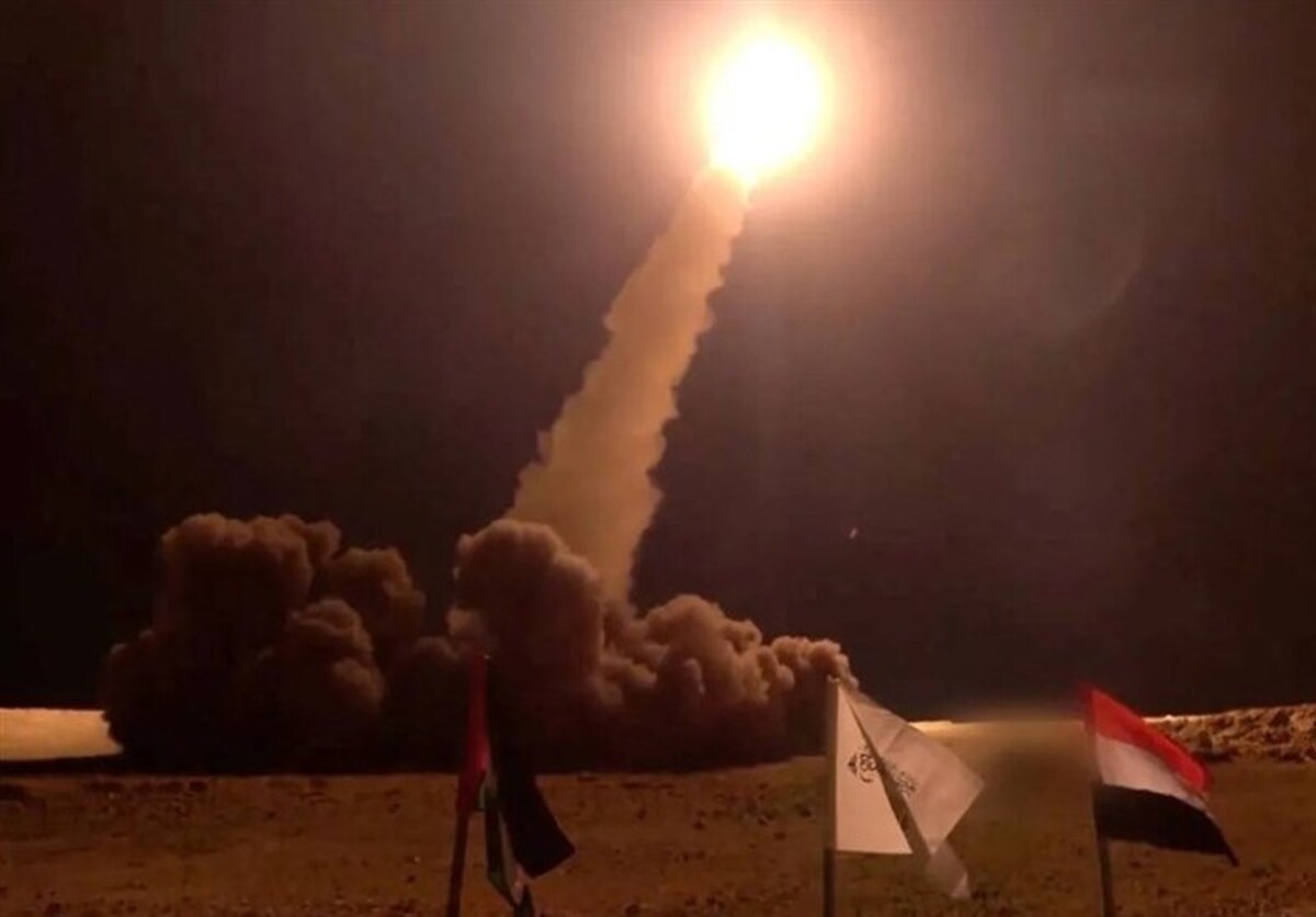 منابع محلی در سرزمین‌های اشغالی اعلام کردند همزمان با حمله موشکی یمن، صدای آژیر خطر در قدس اشغالی و مناطق مرکزی اراضی اشغالی به صدا درآمده است.