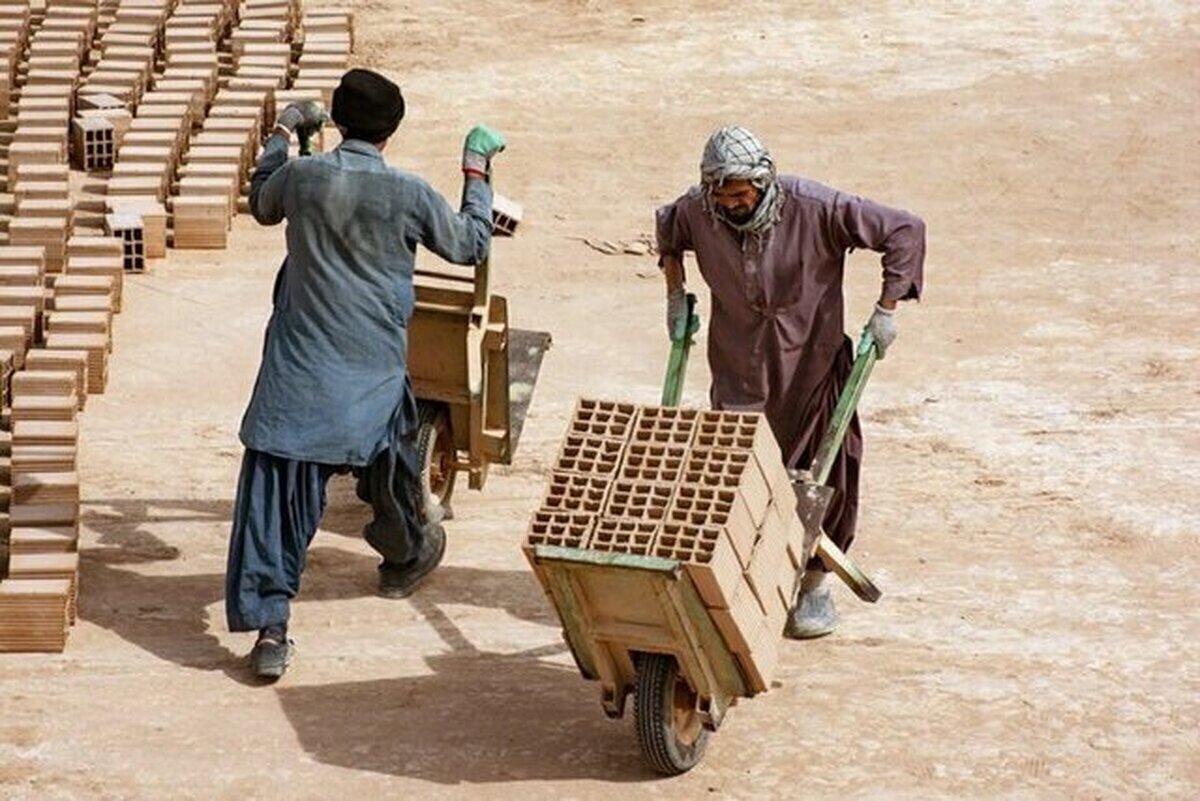 رقابت نابرابر کارگر ایرانی با ۸.۵ میلیون کارگر افغانستانی