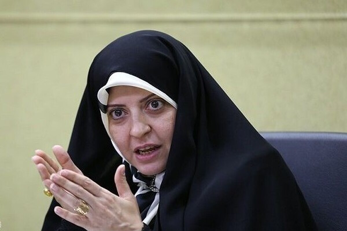 به گفته معاون راهبردی معاونت امور زنان و خانواده رئیس جمهور سیزدهم، علاوه بر رفع مشکلات ضمانت وام دهک‌های یک تا ۵ زنان سرپرست خانواده، تصمیمات سازنده‌ای برای زنان در این دولت گرفته و اجرا شد.