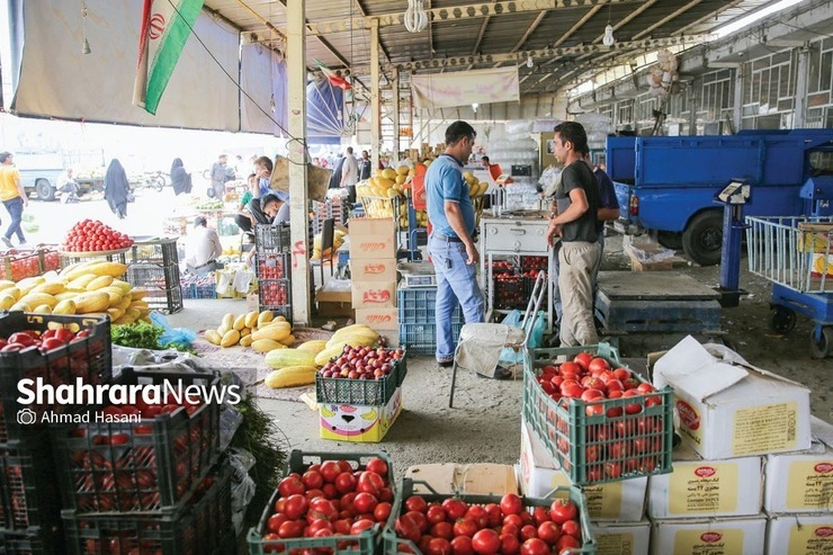 اتحادیه بارفروشان مشهد قیمت انواع میوه و صیفی‌جات در میادین تره‌بار مشهد را اعلام کرد.