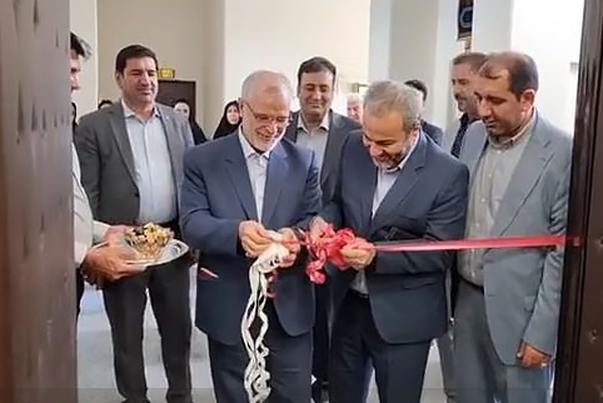 مشاور وزیر و رئیس مرکز امور اتباع و مهاجرین خارجی وزارت کشور در کرمان گفت: بنای ما اخراج نیست بلکه همه اتباع باید قانونی در کشور حضور داشته باشند.