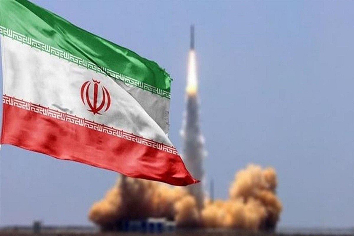 انتشار آماری از سهم نهاد‌های نظامی، دفاعی و امنیتی از بودجه سالیانه کشور همیشه دست‌آویز برخی جوسازی‌ها بوده است. سؤالاتی در این رابطه مطرح است؛ آیا تمرکز بر بخش دفاعی در بودجه سالیانه بیش از حدّمعقول است؟ در این گزارش، به بررسی ابعاد پیدا و پنهان این موضوع پرداخته‌ایم تا حقیقت مسئله روشن شود.
