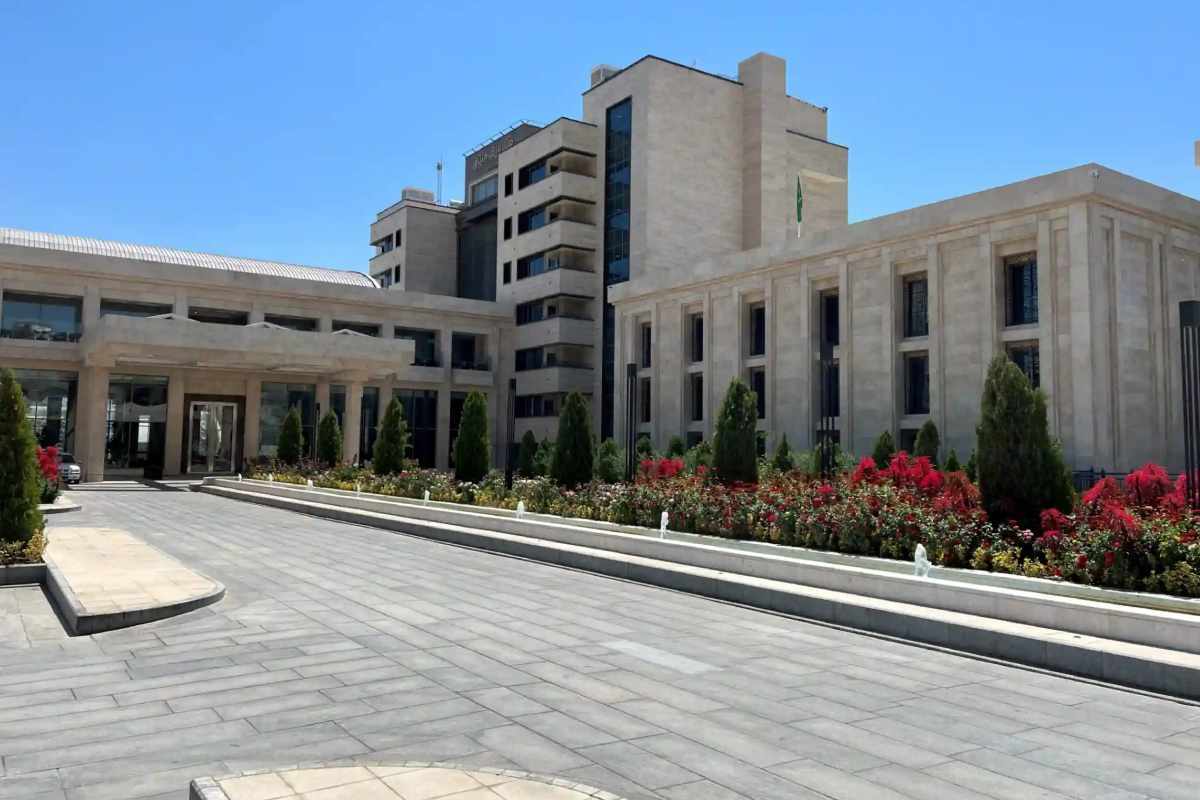 هتلهای مشهد برای عروسی؛ شبی به یاد ماندنی با خدمات خاص و فضای مجلل هتلهای مشهد برای عروسی؛ شبی به یاد ماندنی با خدمات خاص و فضای مجلل