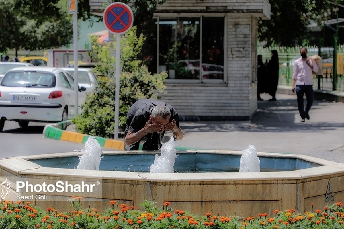 کارشناس اداره هواشناسی خراسان رضوی گفت: تا روز پنجشنبه، روند افزایش دما ادامه دارد و پس از آن، روند کاهش دما آغاز می‌شود.