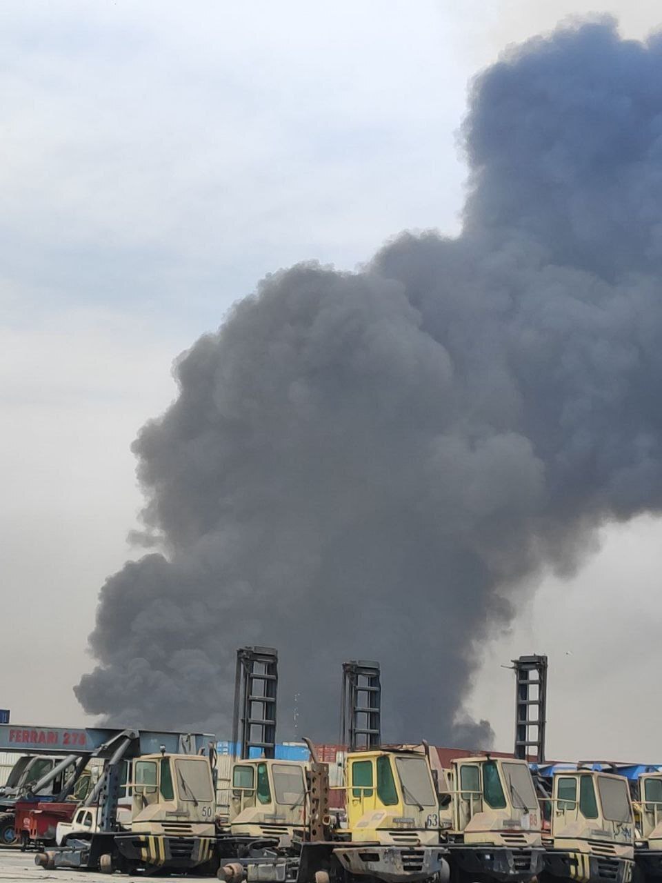 انفجار شدید در بندر شهید رجایی بندرعباس (۶ اردیبهشت ۱۴۰۴) + عکس و فیلم انفجار شدید در بندر شهید رجایی بندرعباس (۶ اردیبهشت ۱۴۰۴) + عکس و فیلم