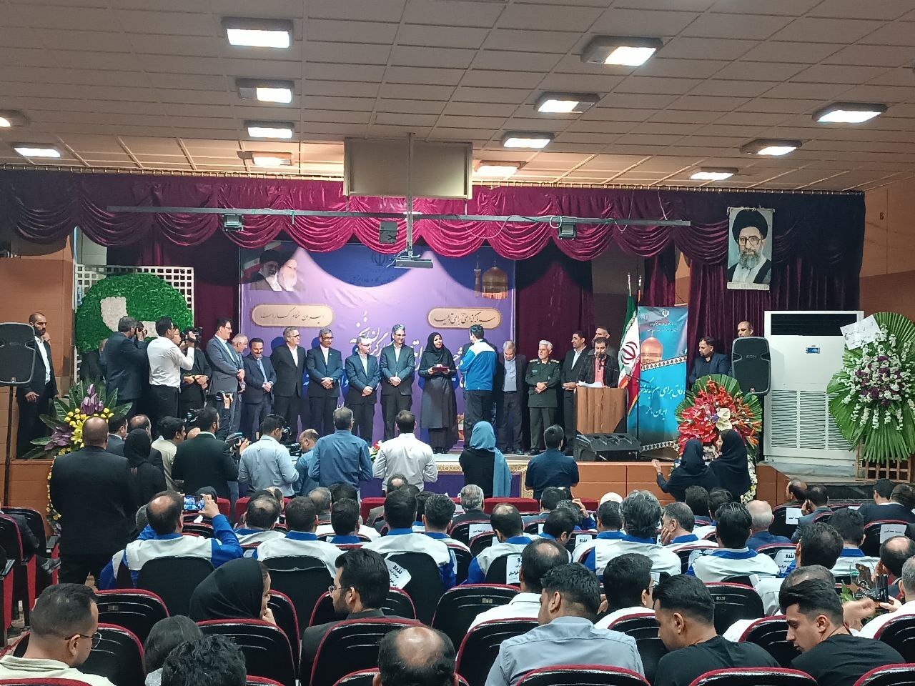 خراسان رضوی، الگوی خصوصیسازی صنایع در کشور است | جذب حداکثری دانشجویان به مراکز فنیوحرفهای در طرح «ایران ماهر» خراسان رضوی، الگوی خصوصیسازی صنایع در کشور است | جذب حداکثری دانشجویان به مراکز فنیوحرفهای در طرح «ایران ماهر»