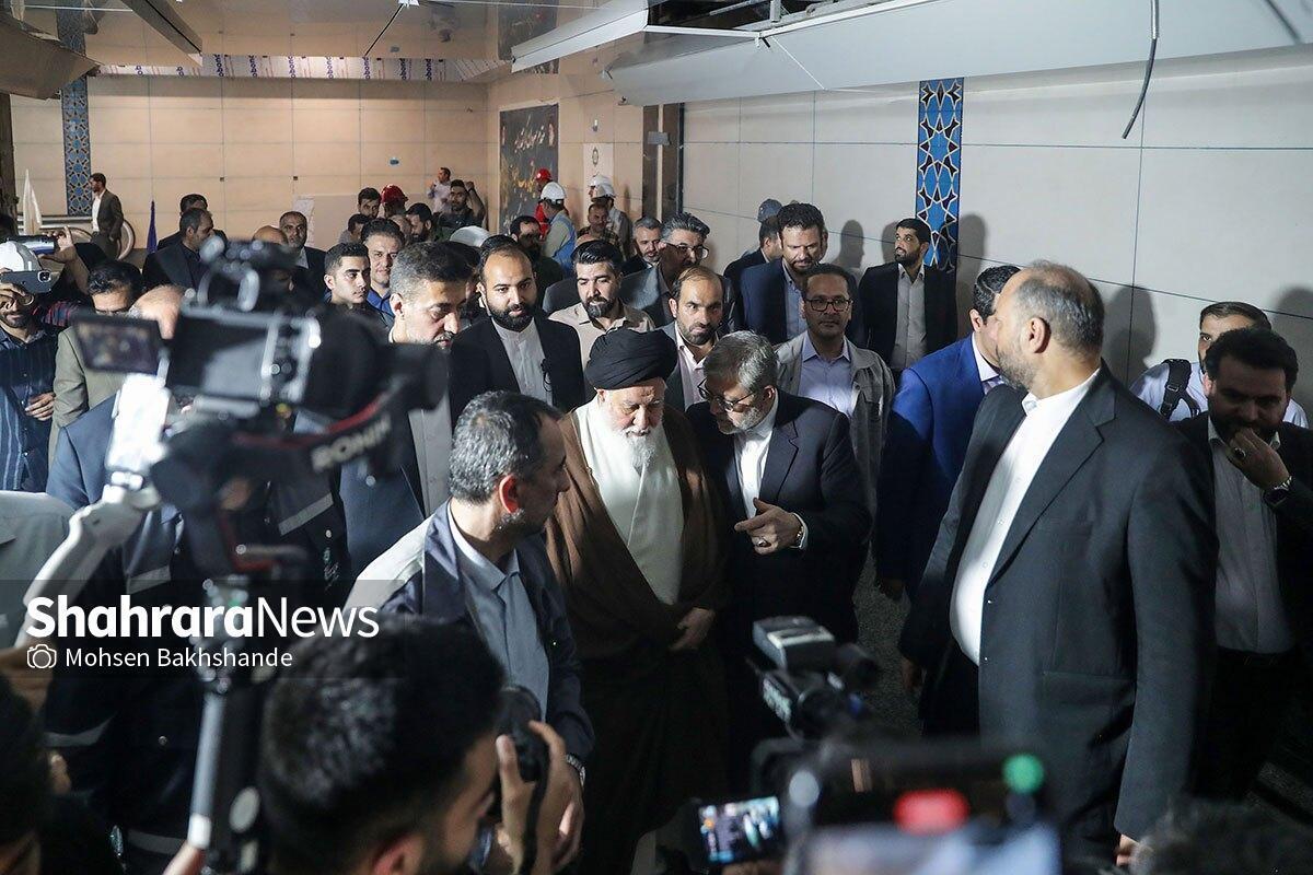 شهردار مشهد مقدس گفت: فاز یک خط ۳ قطارشهری از روز میلاد امام‌رضا(ع) آماده بهره‌برداری است و آخرین ایستگاه خط ۲ نیز آخر این هفته به بهره‌برداری می‌رسد.